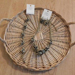 Necklace, Bracelet & Piearced Earrings - New